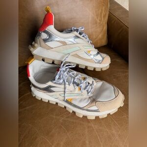 Oncept Oslo Ivory Moon Sneaker Women’s